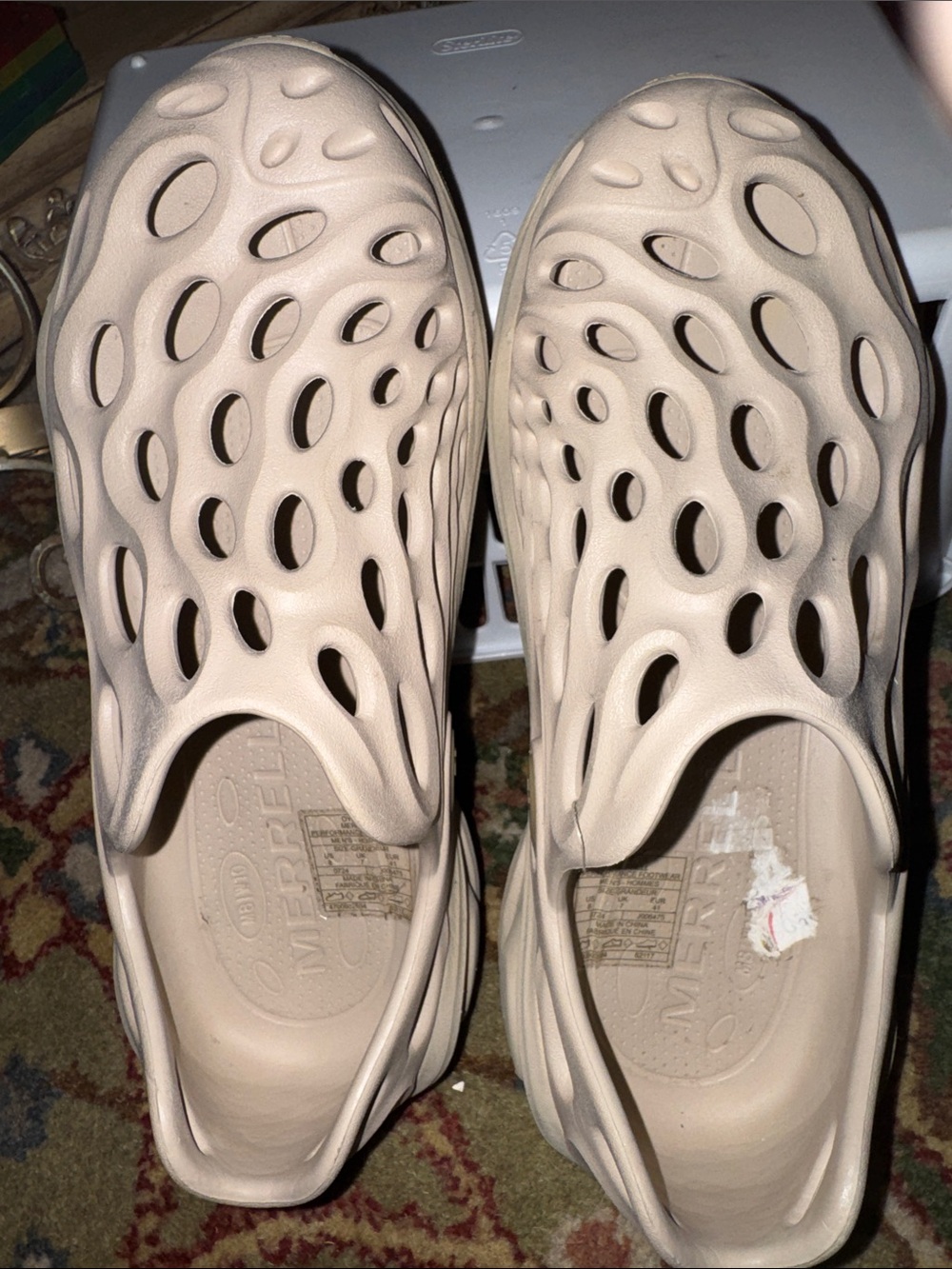 Merrell men’s Lightweight Foam Slip-On Clog in Beige size 8 US/41 EUR